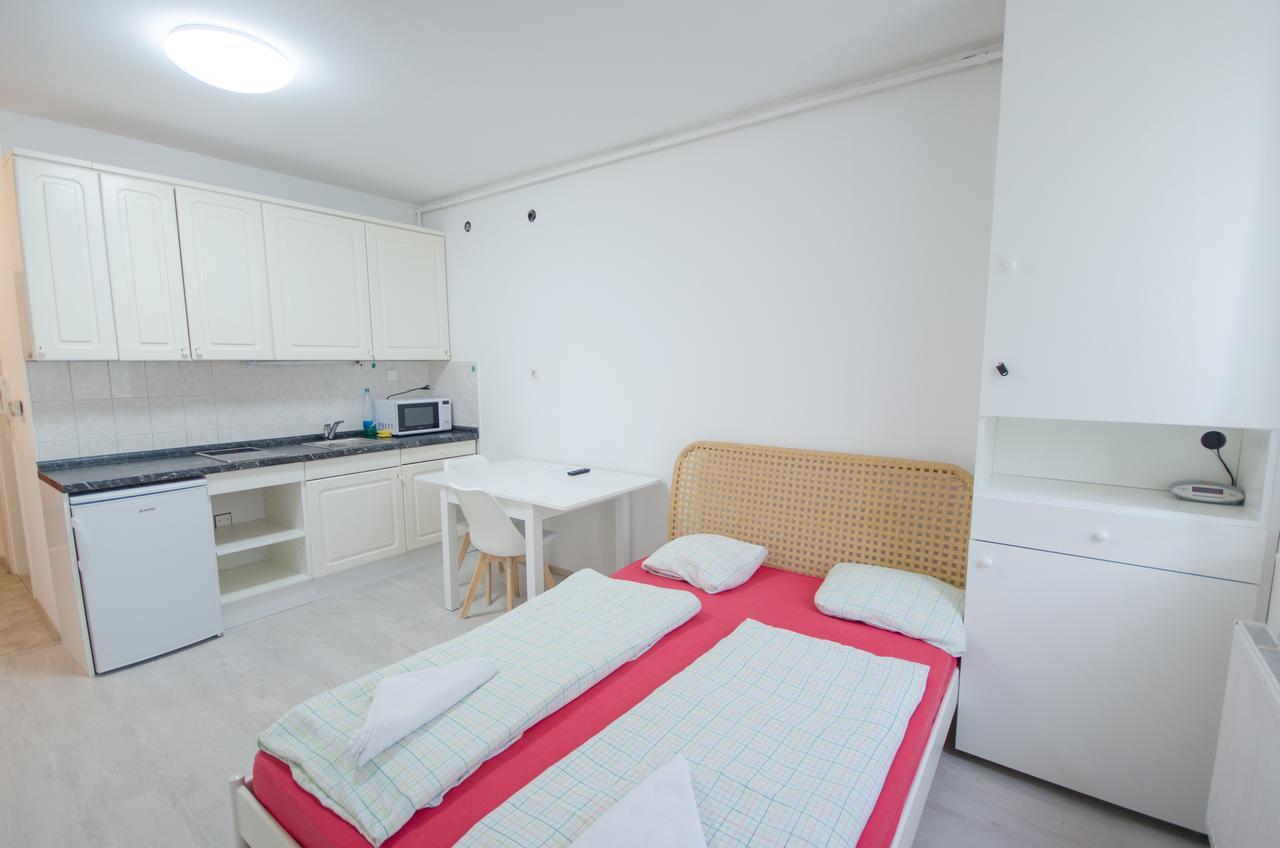 Apartment Trzaska With Free Parking リュブリャナ エクステリア 写真