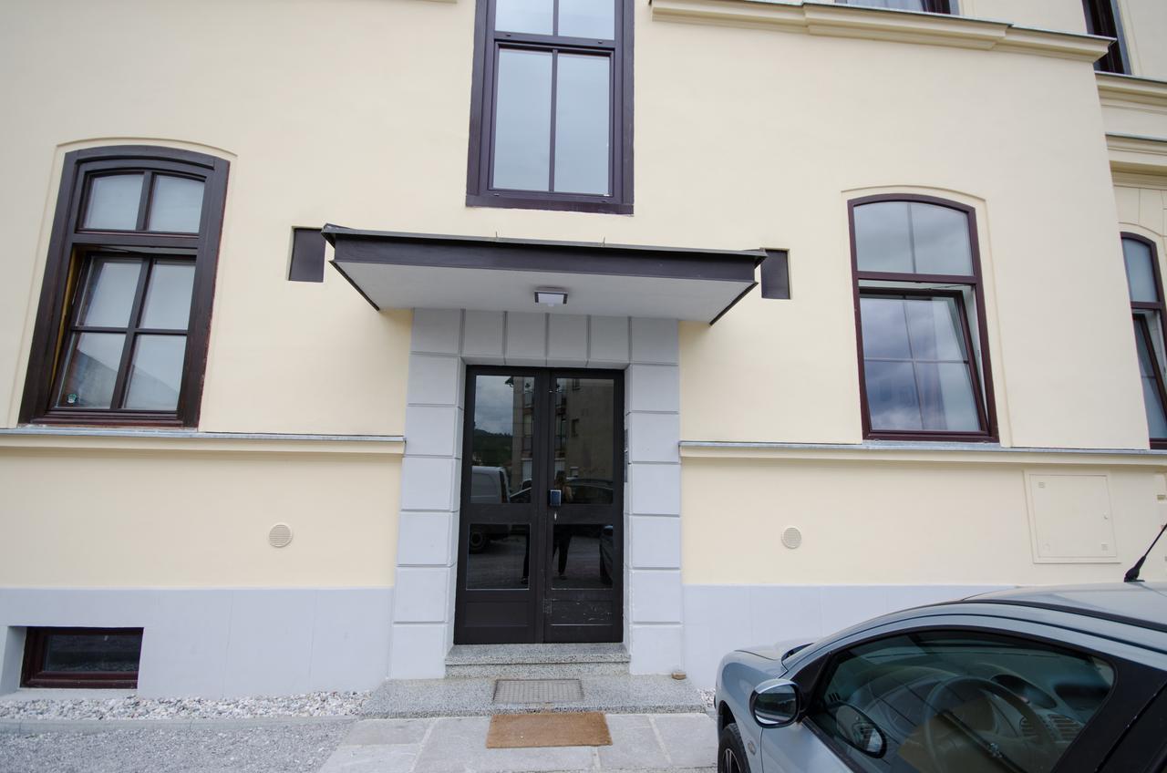 Apartment Trzaska With Free Parking リュブリャナ エクステリア 写真